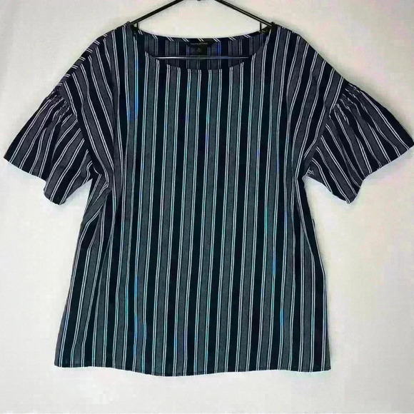 Banana Republic Tops - Banana Republic Blouse M Women's Cinched Short Sleeve Navy Gray White Striped